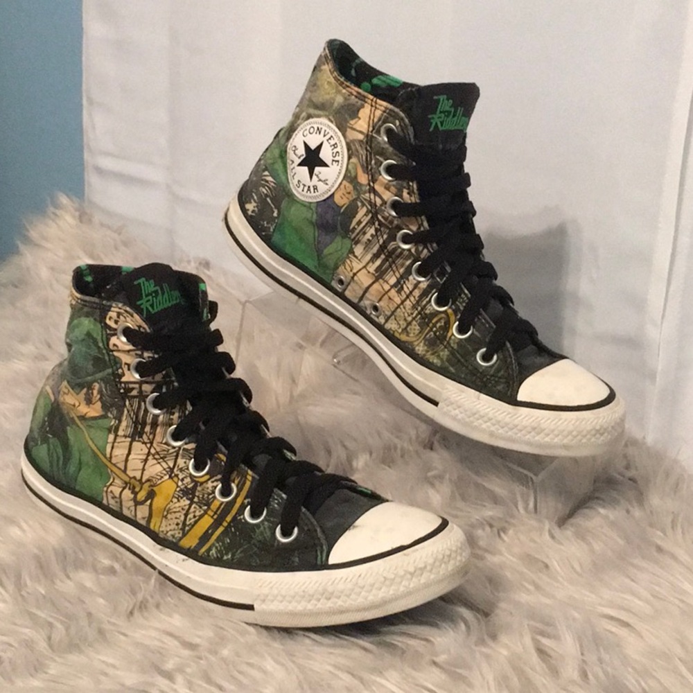 The Riddlen  Converse